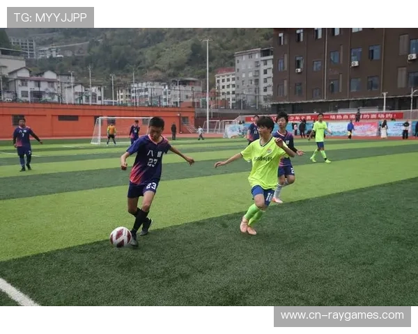 学校足球联赛体系，青少年竞赛平台